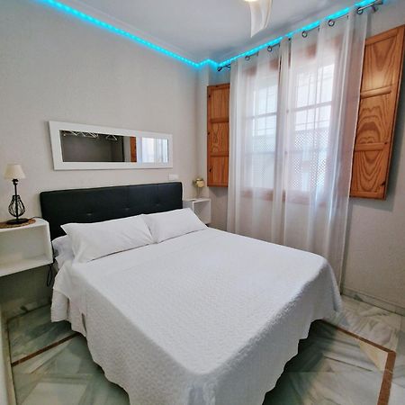 קורדובה Apartamento Completo Plaza De Las Tendillas - Parking Privado - Alojamientos El Duque מראה חיצוני תמונה