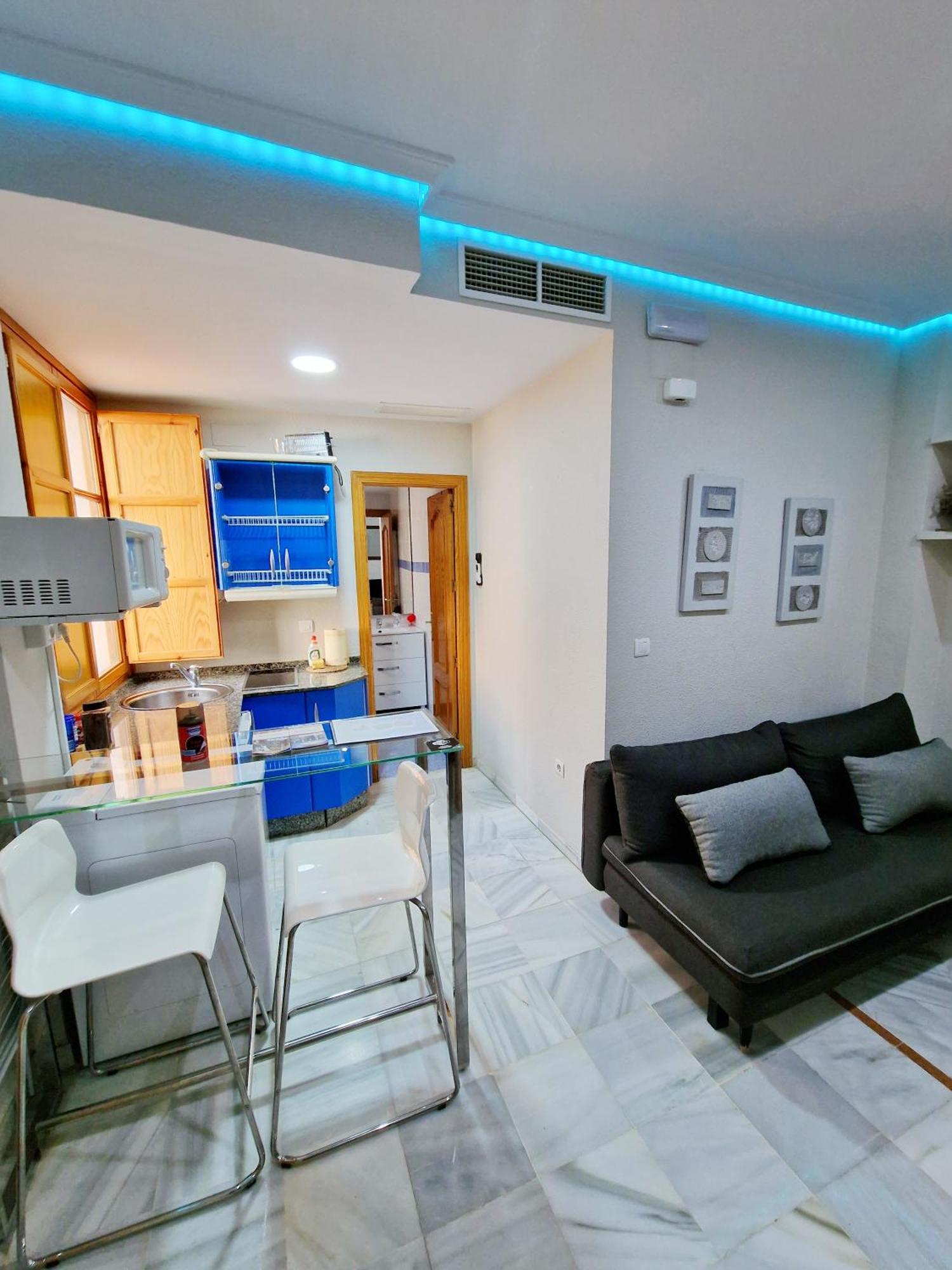 קורדובה Apartamento Completo Plaza De Las Tendillas - Parking Privado - Alojamientos El Duque מראה חיצוני תמונה